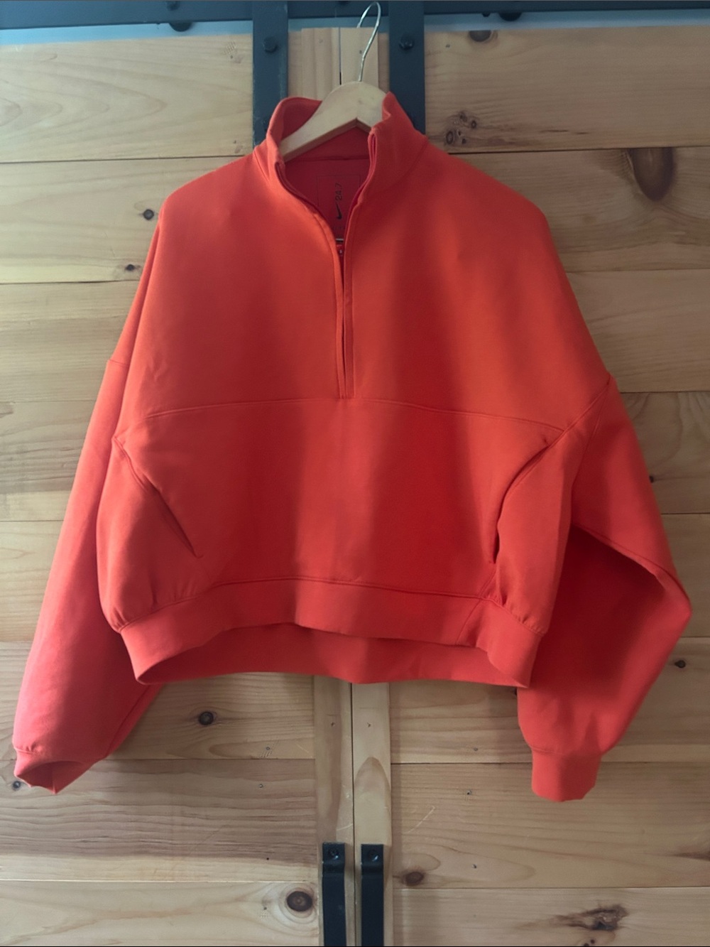 Nike 24/7 Cropped Half-Zip Boxy Pullover Sweatshirt